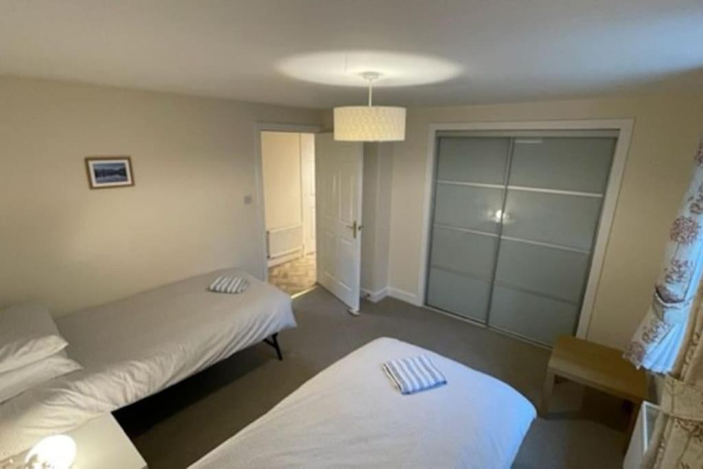 Cardrona Peebles Cardona Cozy 2 X Bedroom Apartment מראה חיצוני תמונה